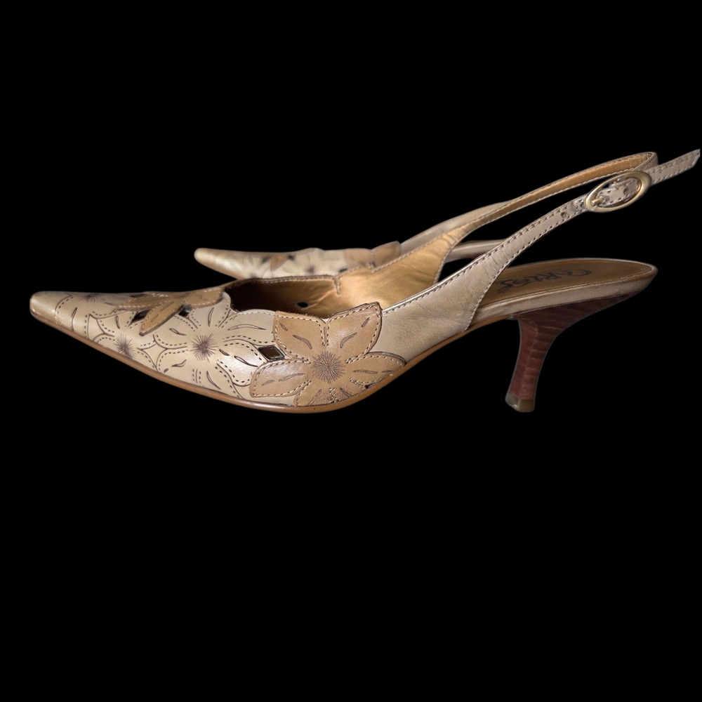 Carlos by Carlos Santana Floral Cutout Heels